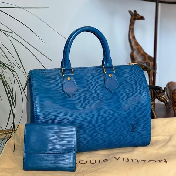 Louis Vuitton Handbags - Louis Vuitton Speedy 25